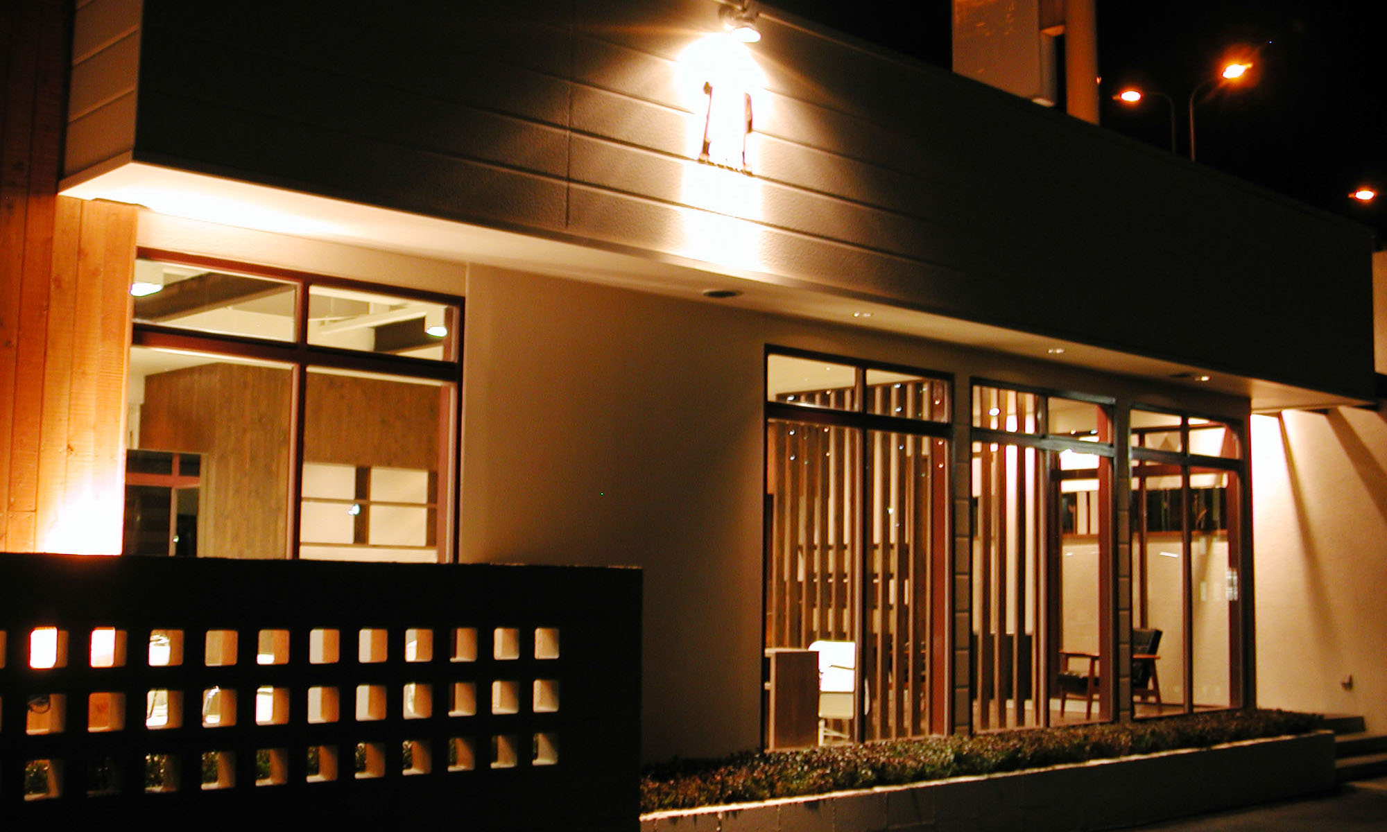 second店の店内01