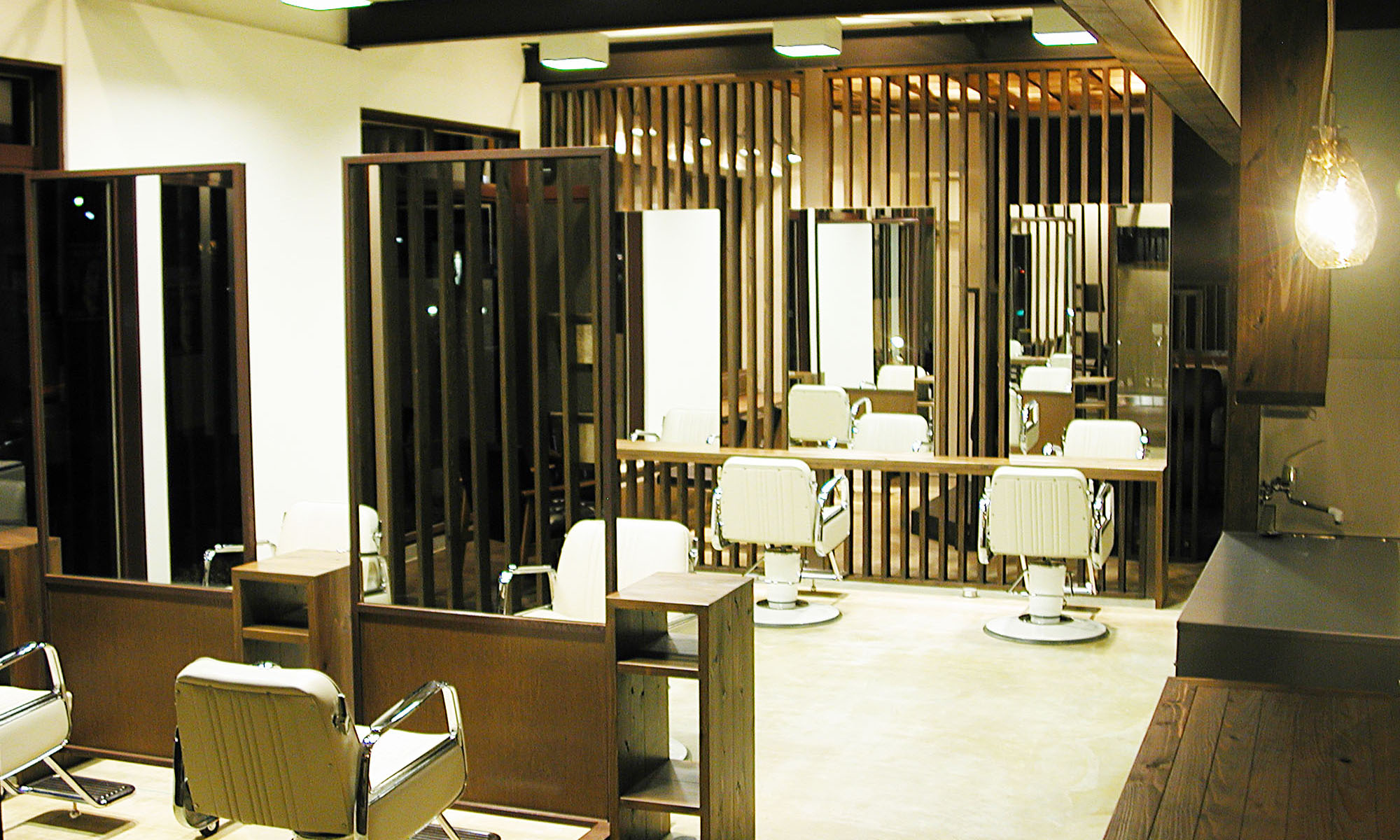 second店の店内02