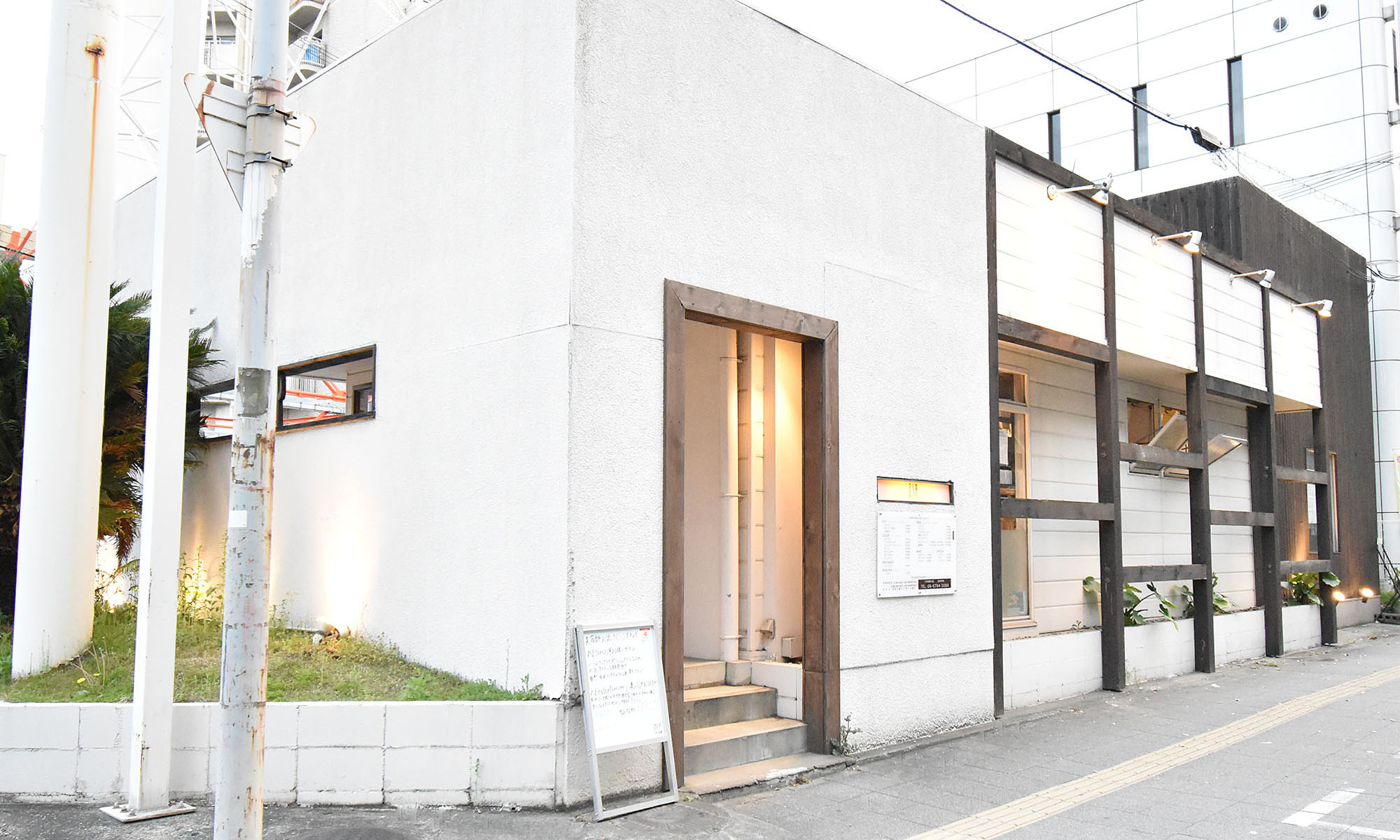 second店のファサード