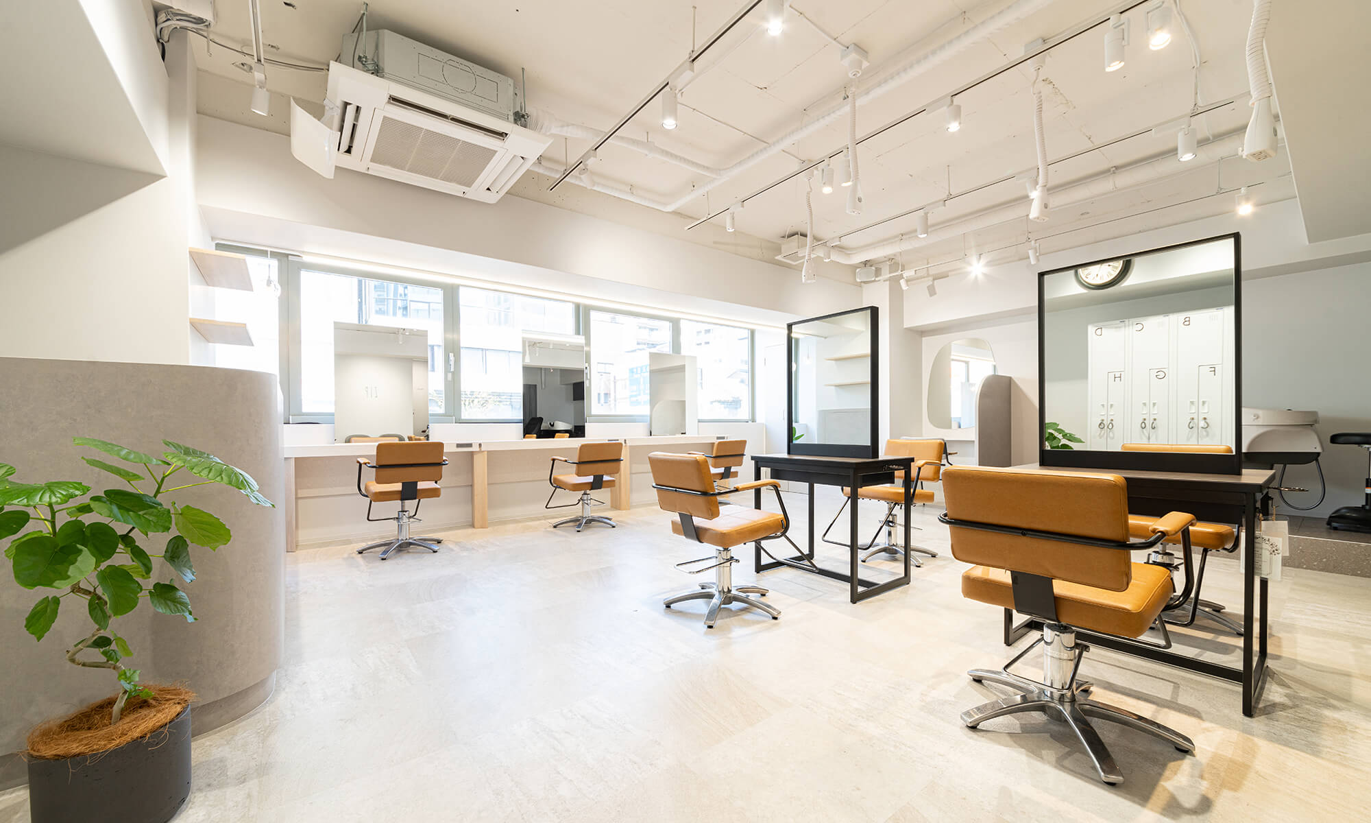 ZIP店の店内01